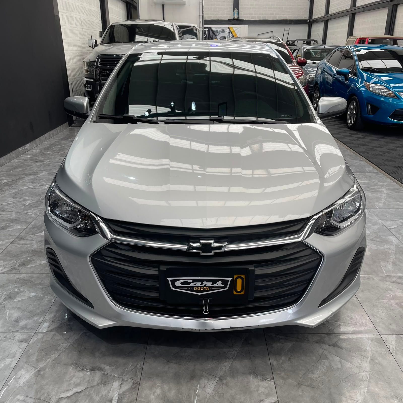 CHEVROLET ONIX LT TURBO 2023