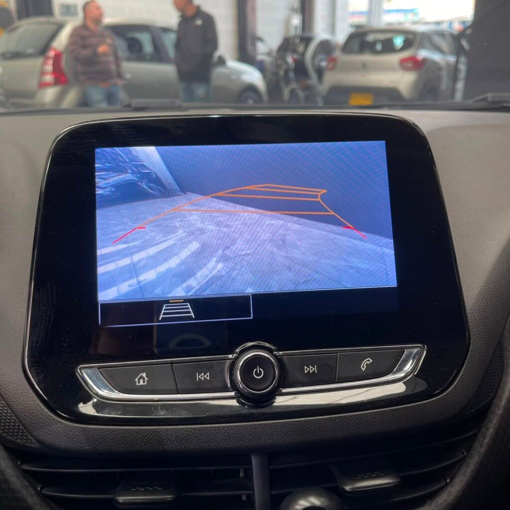 Chevrolet Chevrolet Onix LT Turbo – 2023 — Cars Bogotá