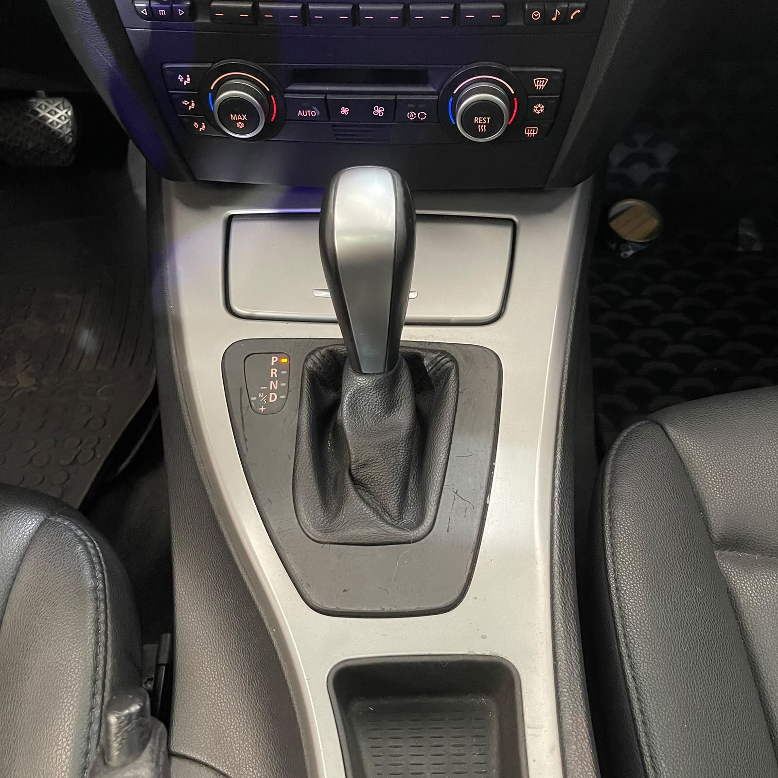 BMW 320I 2009