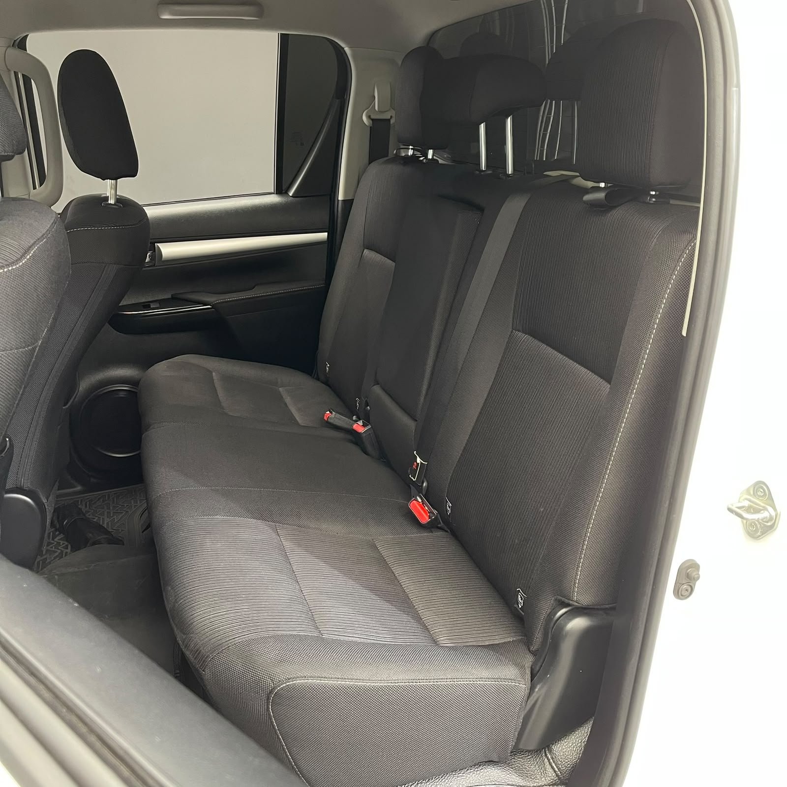 TOYOTA HILUX SR 2.4 DIESEL 2024