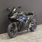 YAMAHA YZF-R3 – 2015
