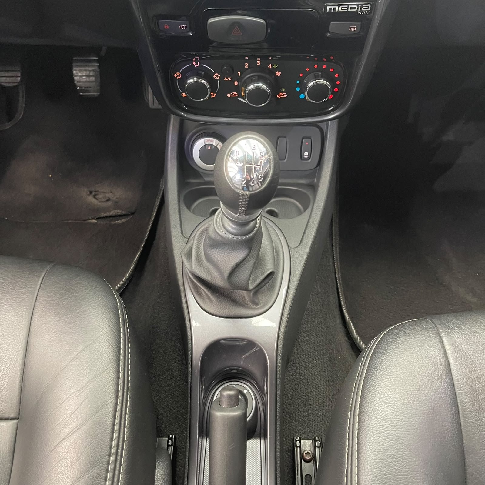 RENAULT DUSTER DYNAMIQUE 4X4 2016