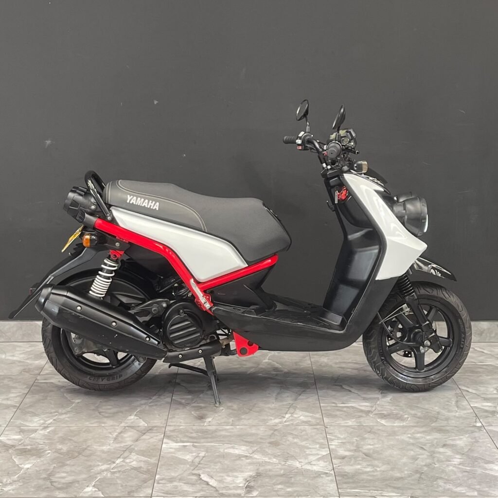 Yamaha YAMAHA BWS 125 (YW125) – 2018 — Cars Bogotá