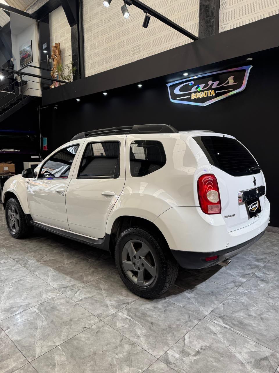 RENAULT DUSTER DYNAMIQUE 4×4 2015