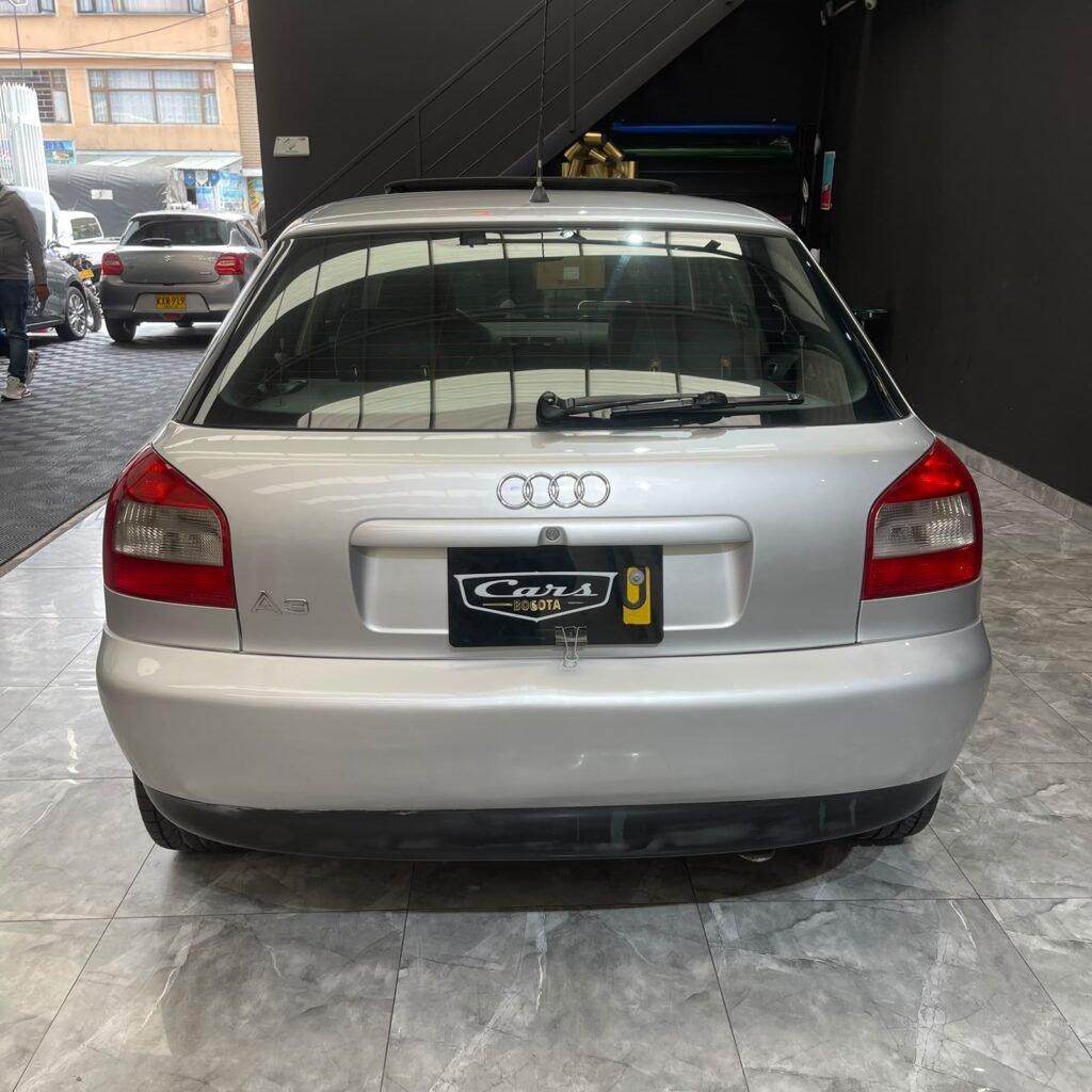 Audi AUDI A3 1.6 MANUAL – 2004 — Cars Bogotá