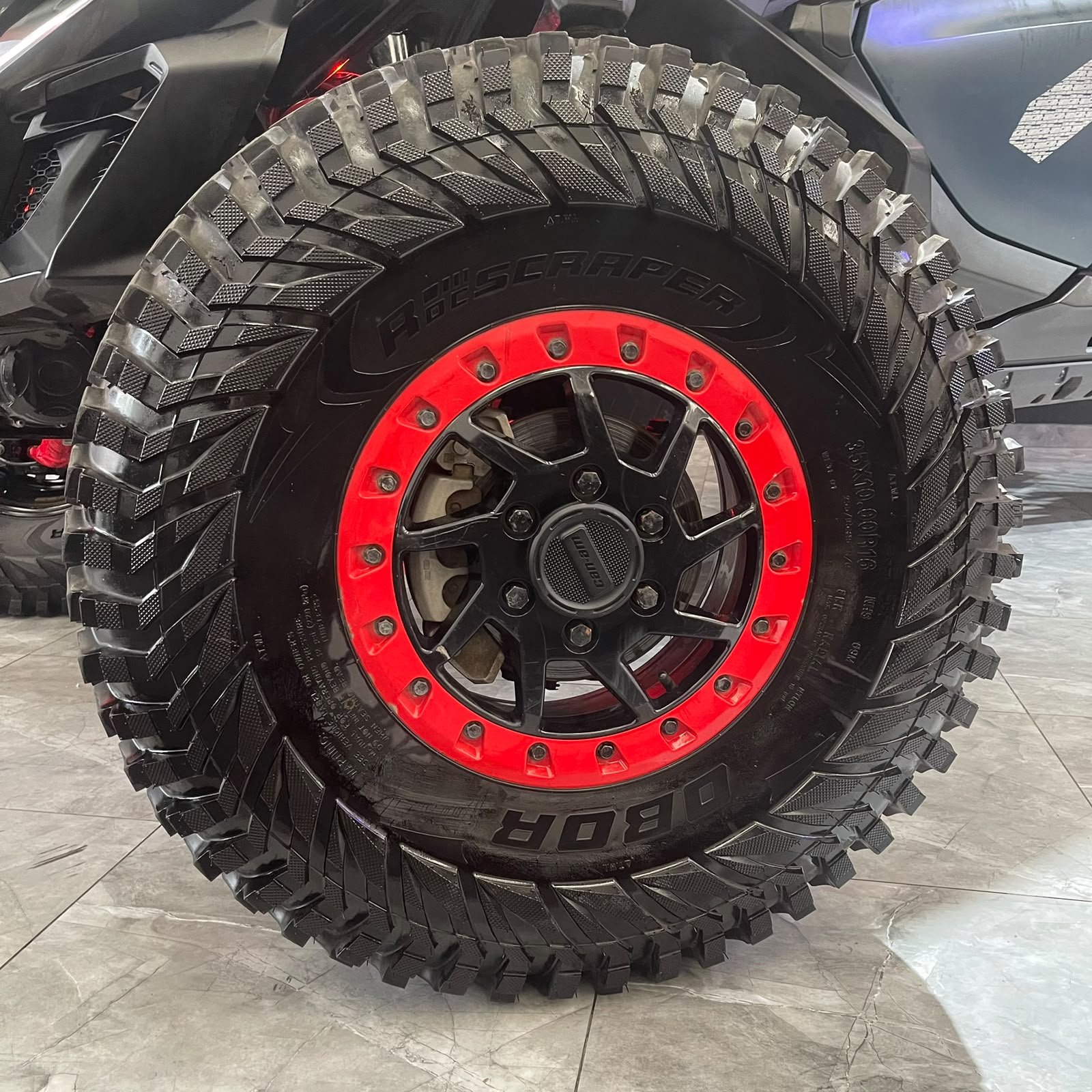 CAN-AM MAVERICK R 2025