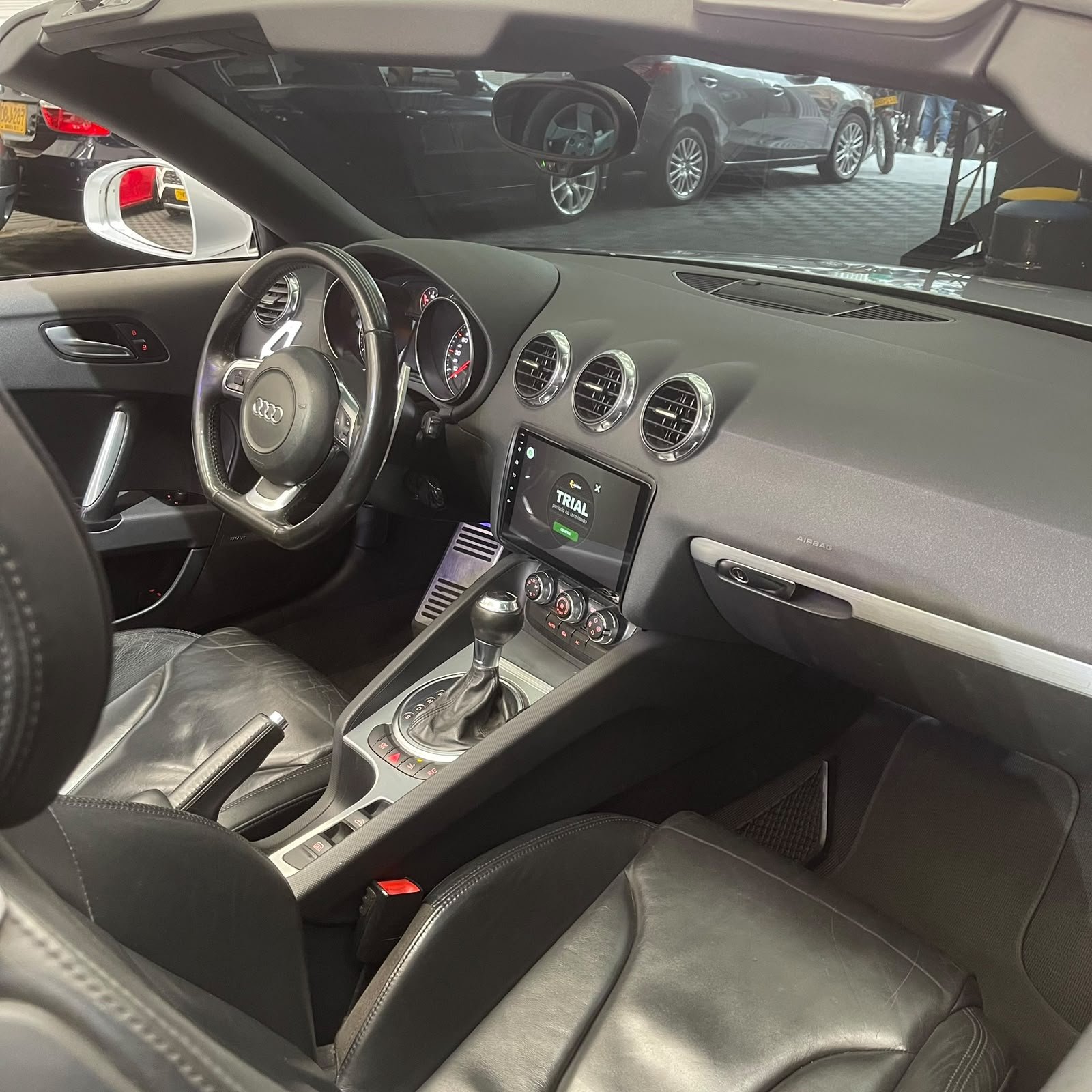 AUDI TT 2.0T FSI 2010
