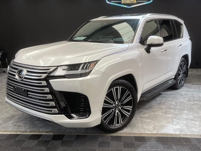 LEXUS LX700h LUXURY 2026