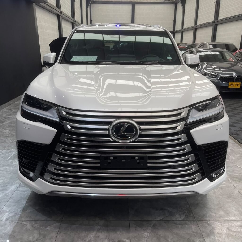 Lexus LEXUS LX700h LUXURY 2026 — Cars Bogotá
