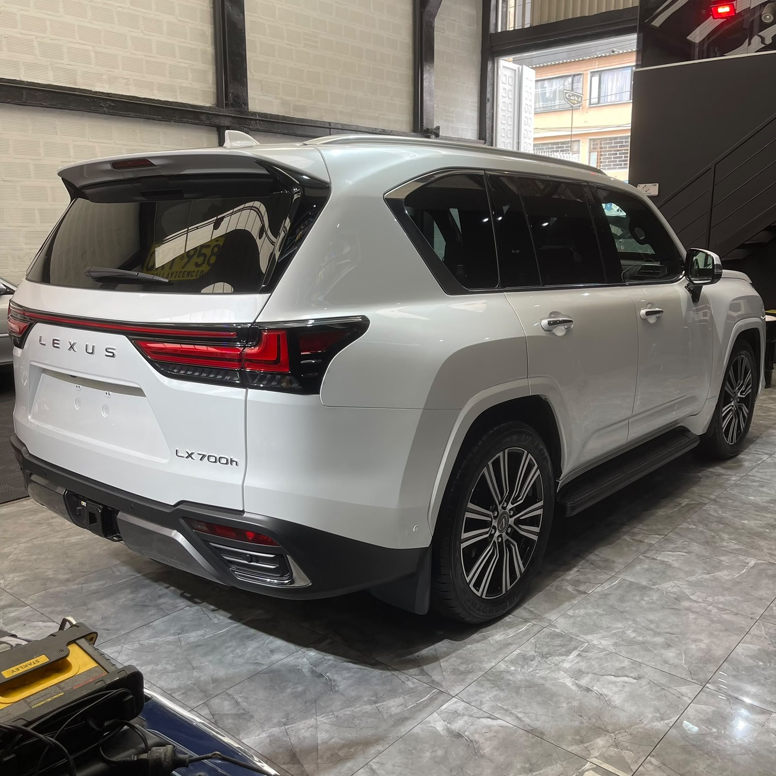 LEXUS LX700H LUXURY 2026 2026