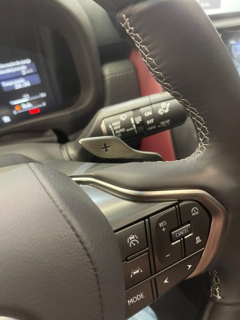 Lexus LEXUS LX700h LUXURY 2026 — Cars Bogotá