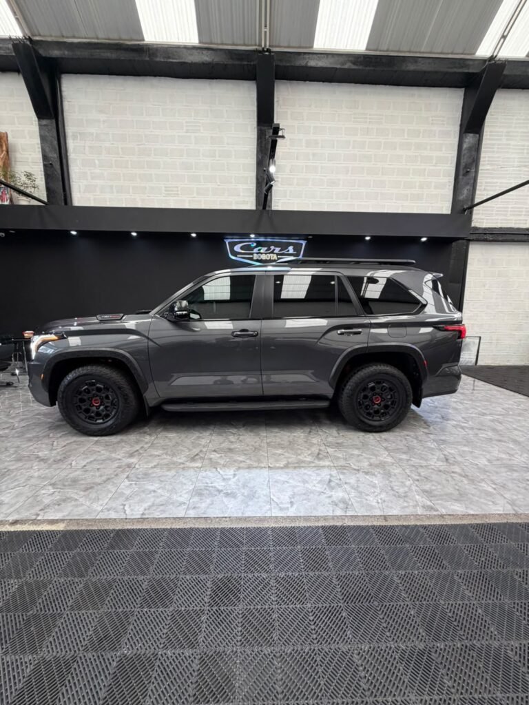 Toyota TOYOTA SEQUOIA TRD PRO 2026 — Cars Bogotá