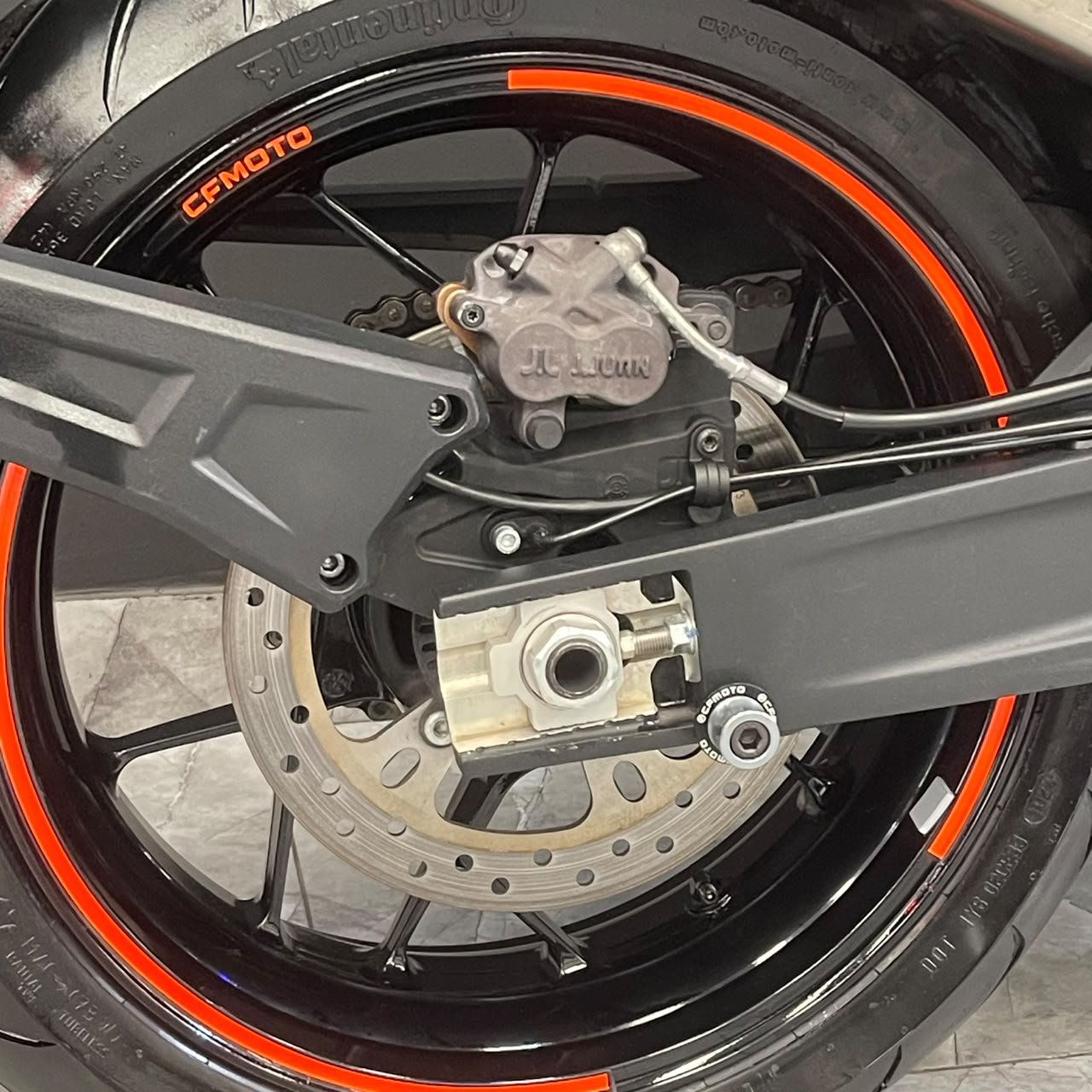 CFMOTO 800NK 2024