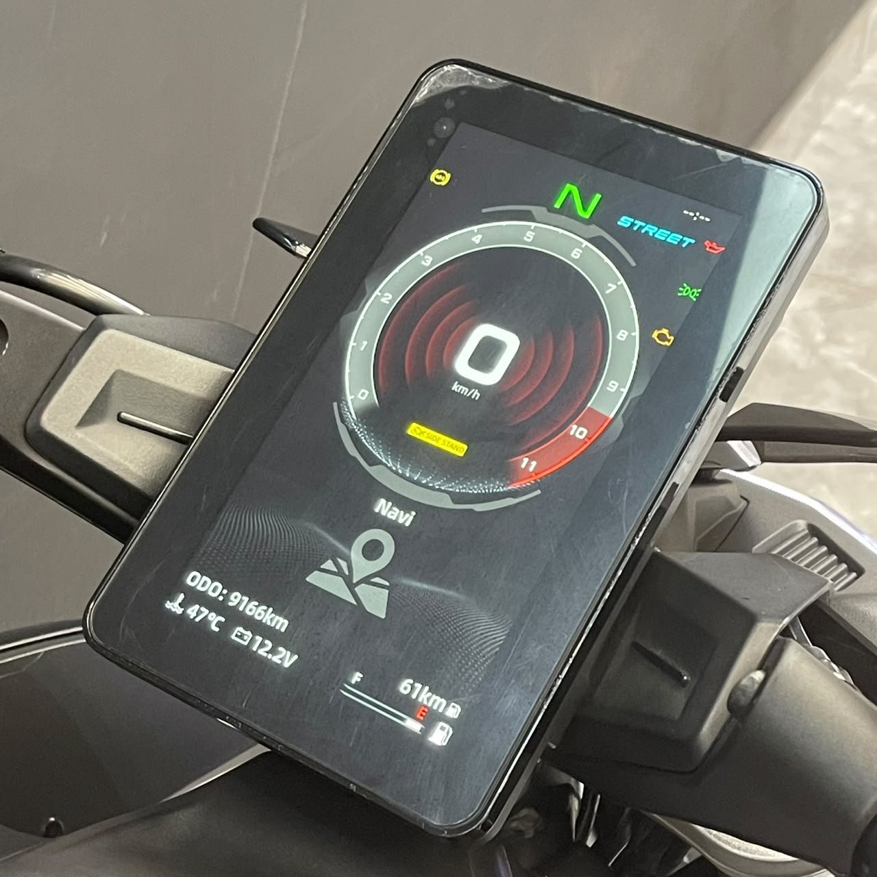 CFMOTO 800NK 2024