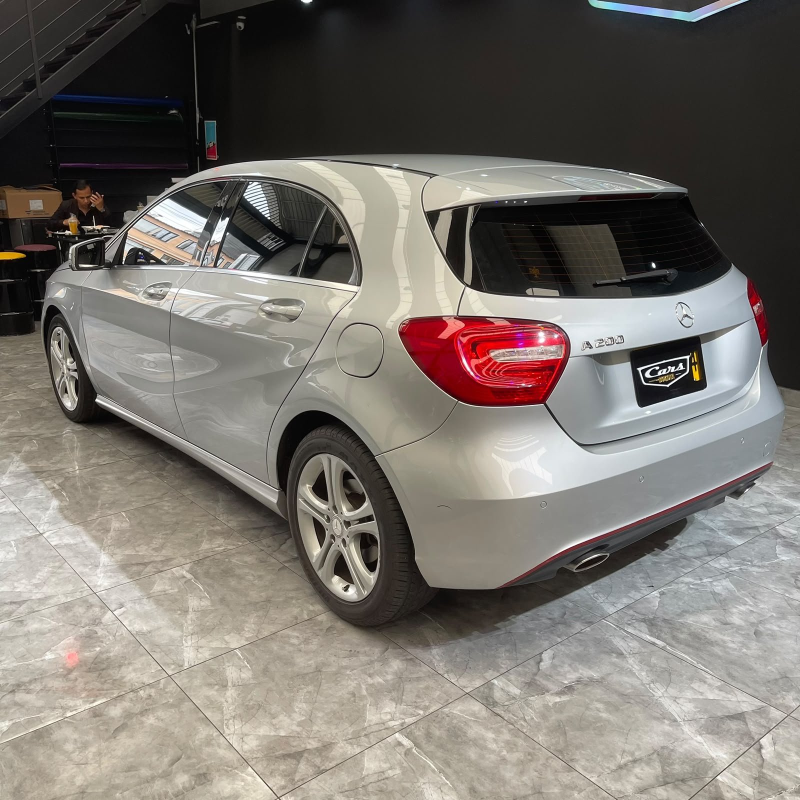 MERCEDES-BENZ A 200 2014