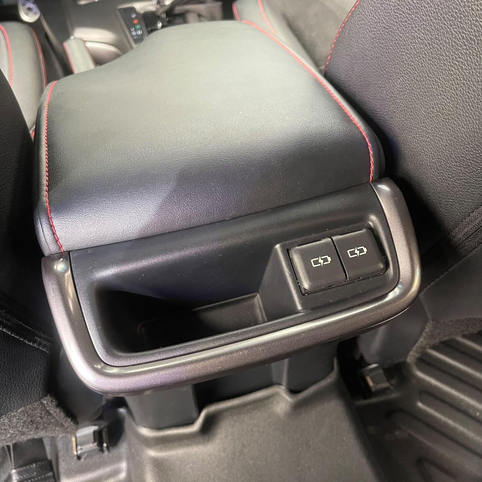 TOYOTA FORTUNER GR — 2023 2023