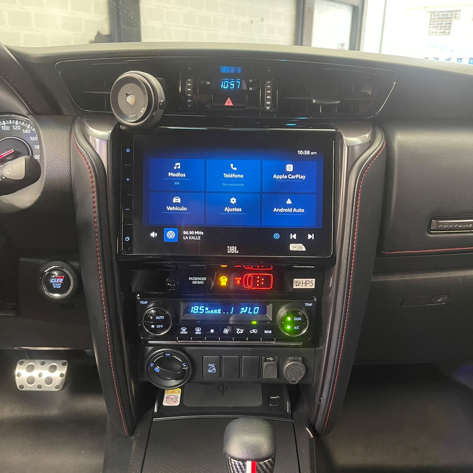 TOYOTA FORTUNER GR — 2023 2023