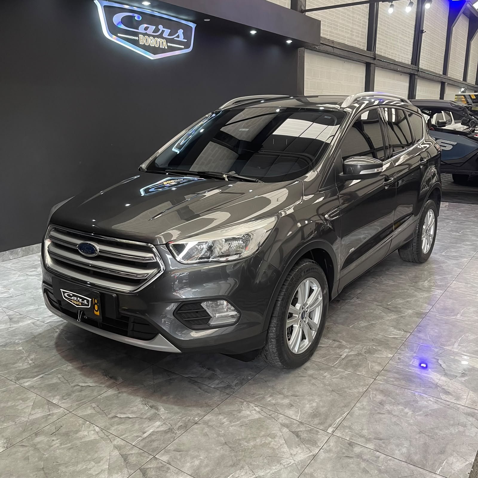 FORD ESCAPE SE AWD 2018