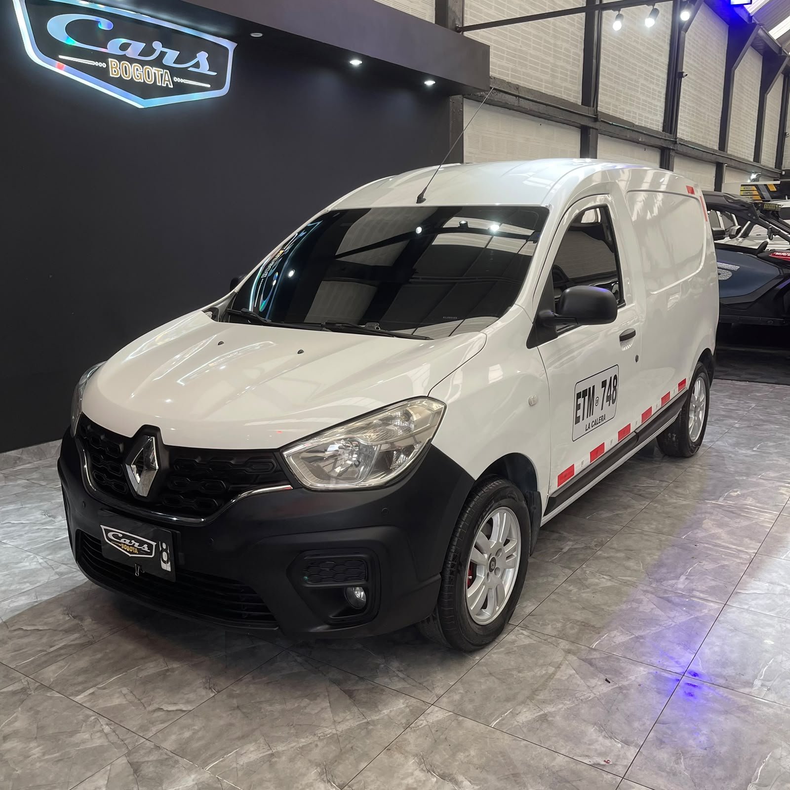 RENAULT KANGOO 2019