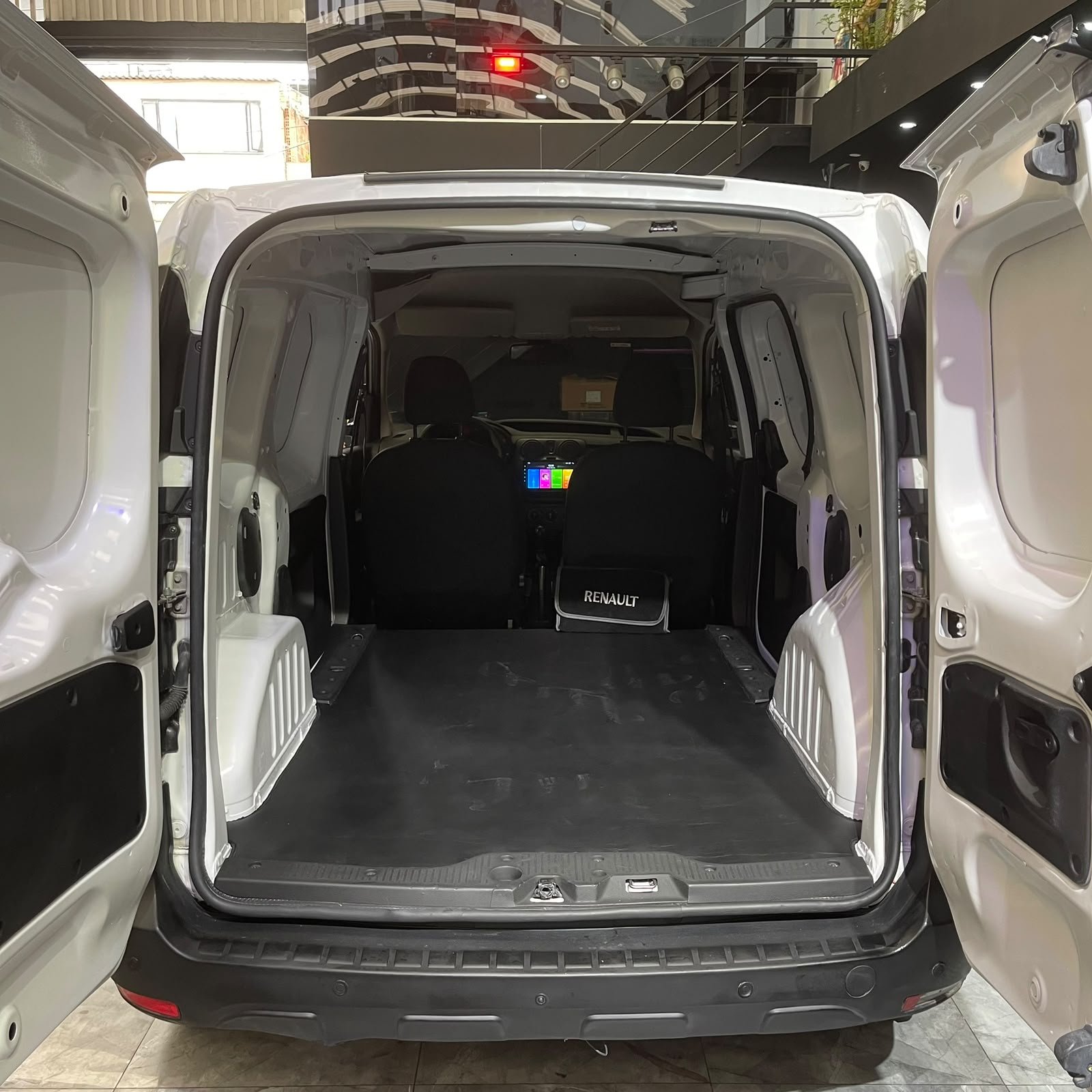 RENAULT KANGOO 2019