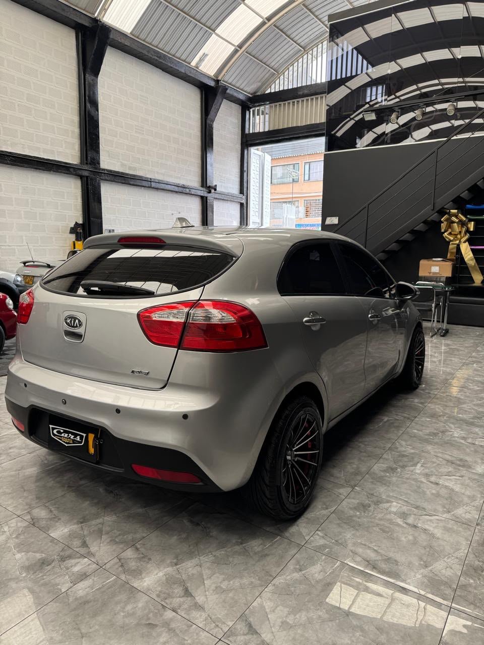 KIA RIO SPICE R UB EX 2012