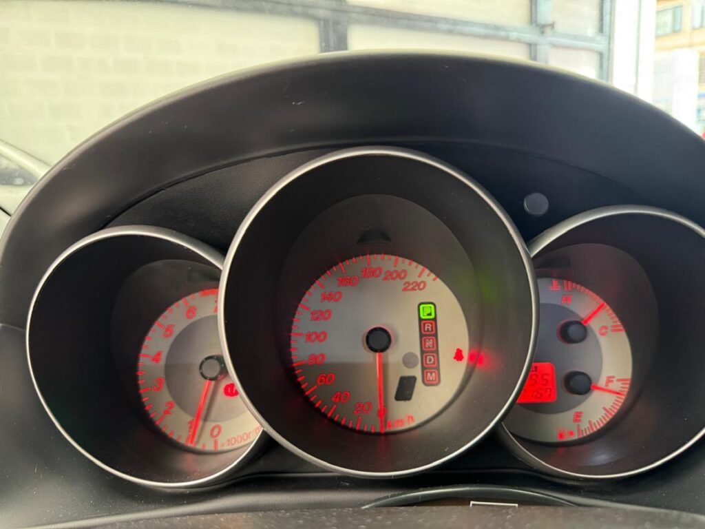 Mazda MAZDA 3 SEDÁN 1.6 AUTOMÁTICO – 2008 — Cars Bogotá