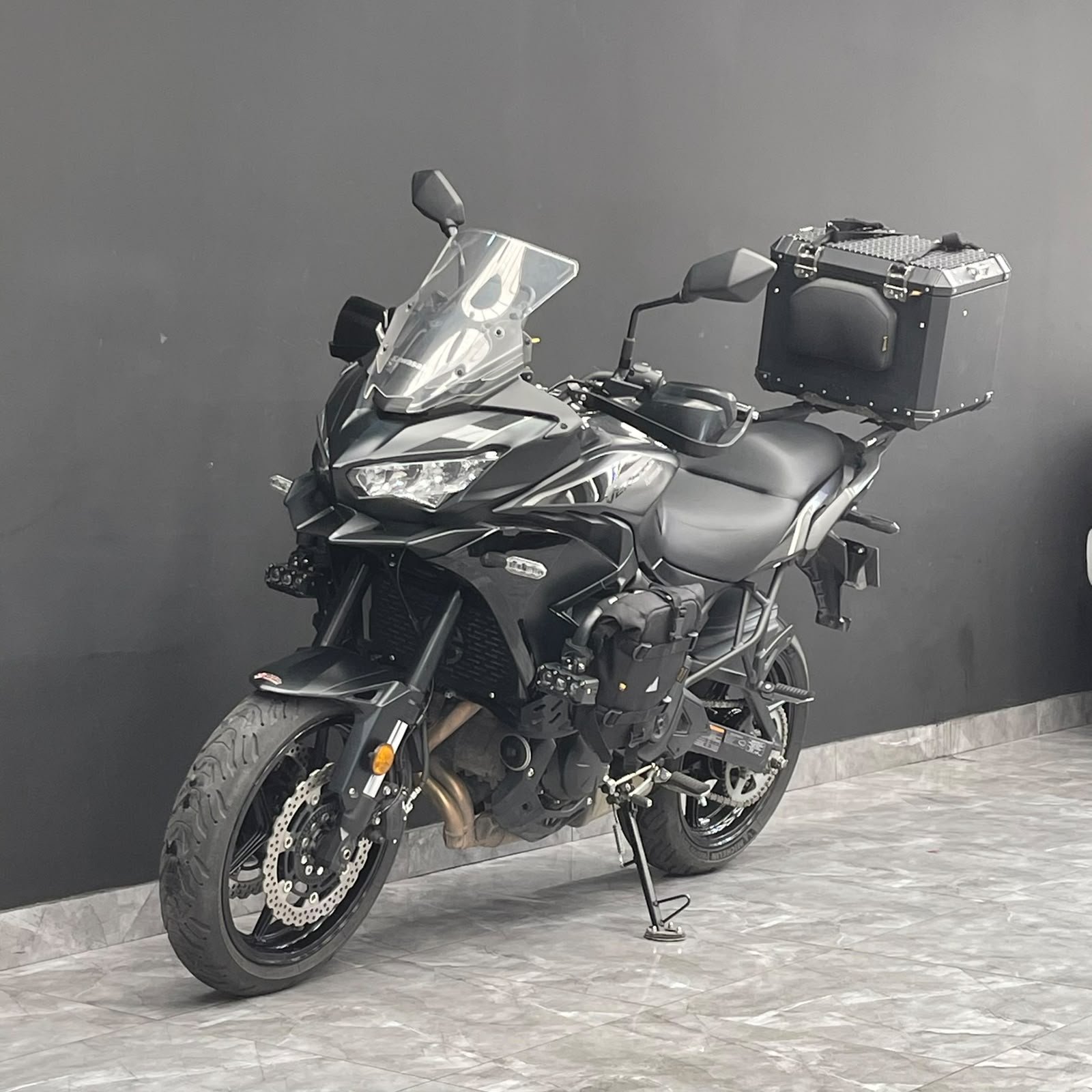 KAWASAKI VERSYS 650 2025
