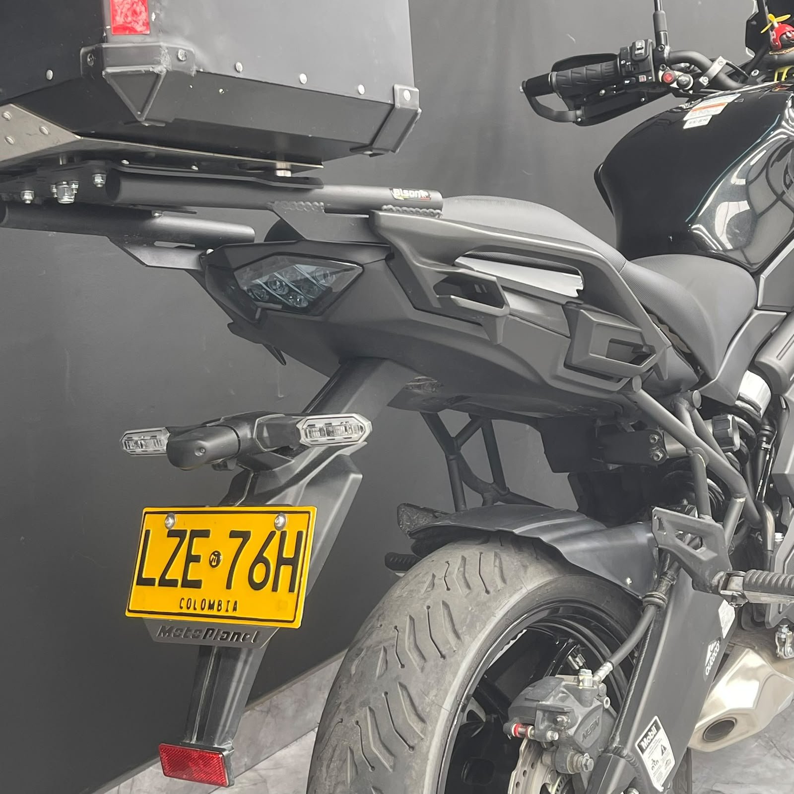 KAWASAKI VERSYS 650 2025