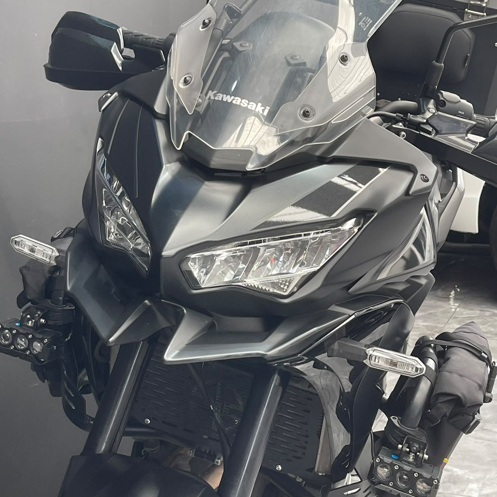 KAWASAKI VERSYS 650 2025