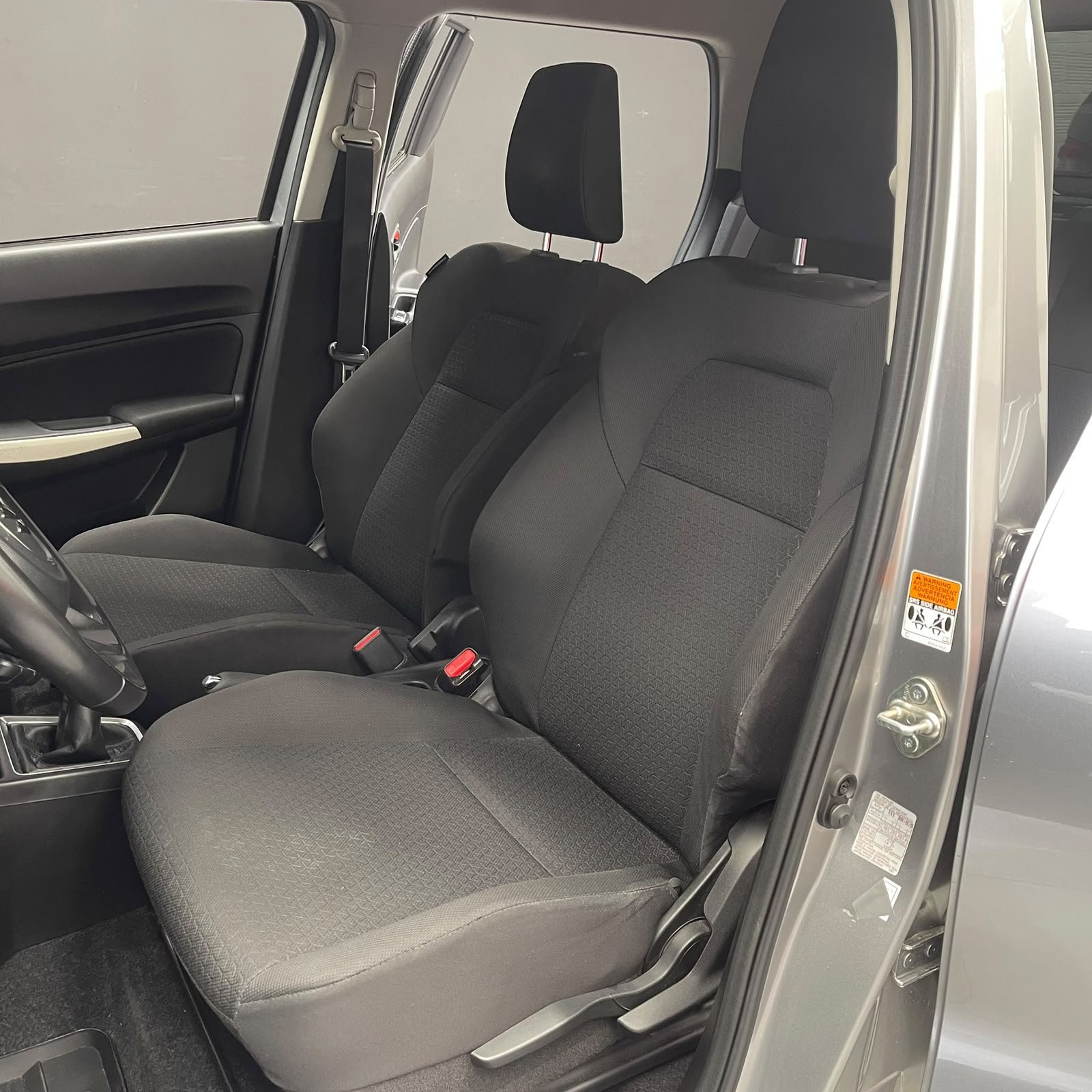 SUZUKI SWIFT HÍBRIDO 2023