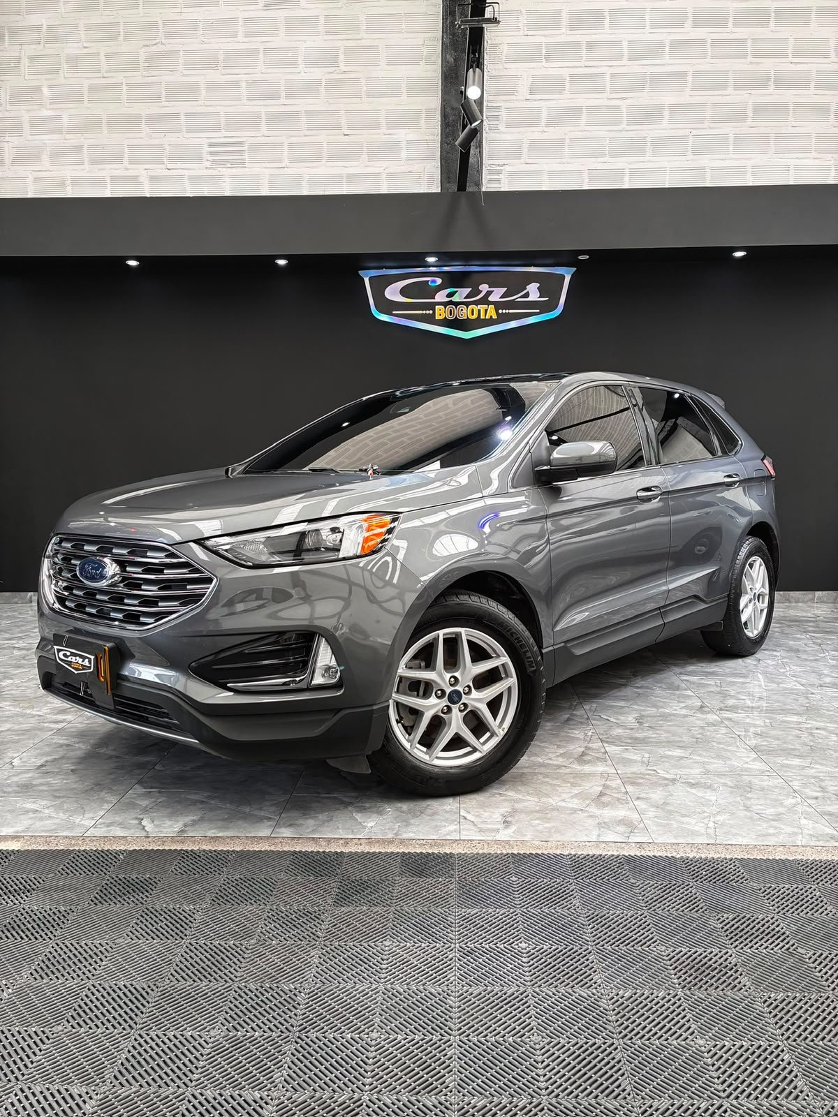FORD EDGE SEL 2022