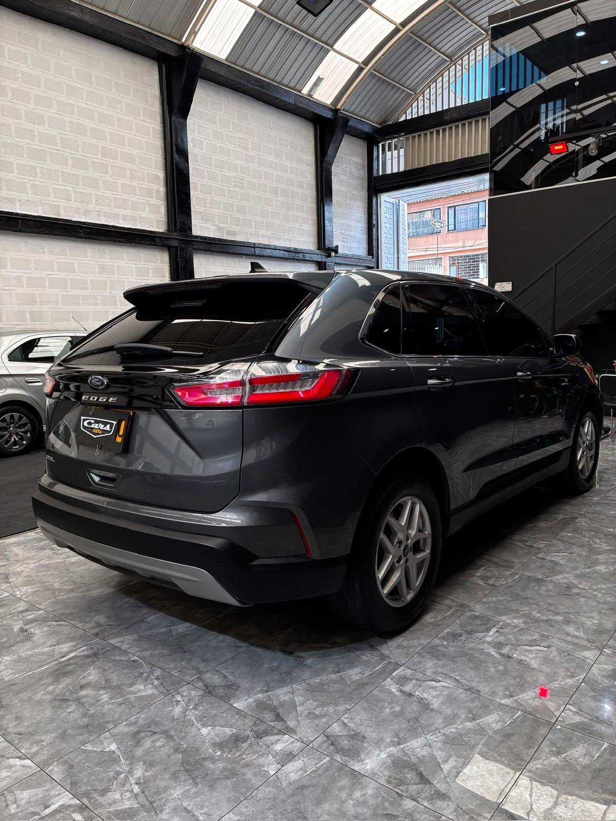 FORD EDGE SEL 2022