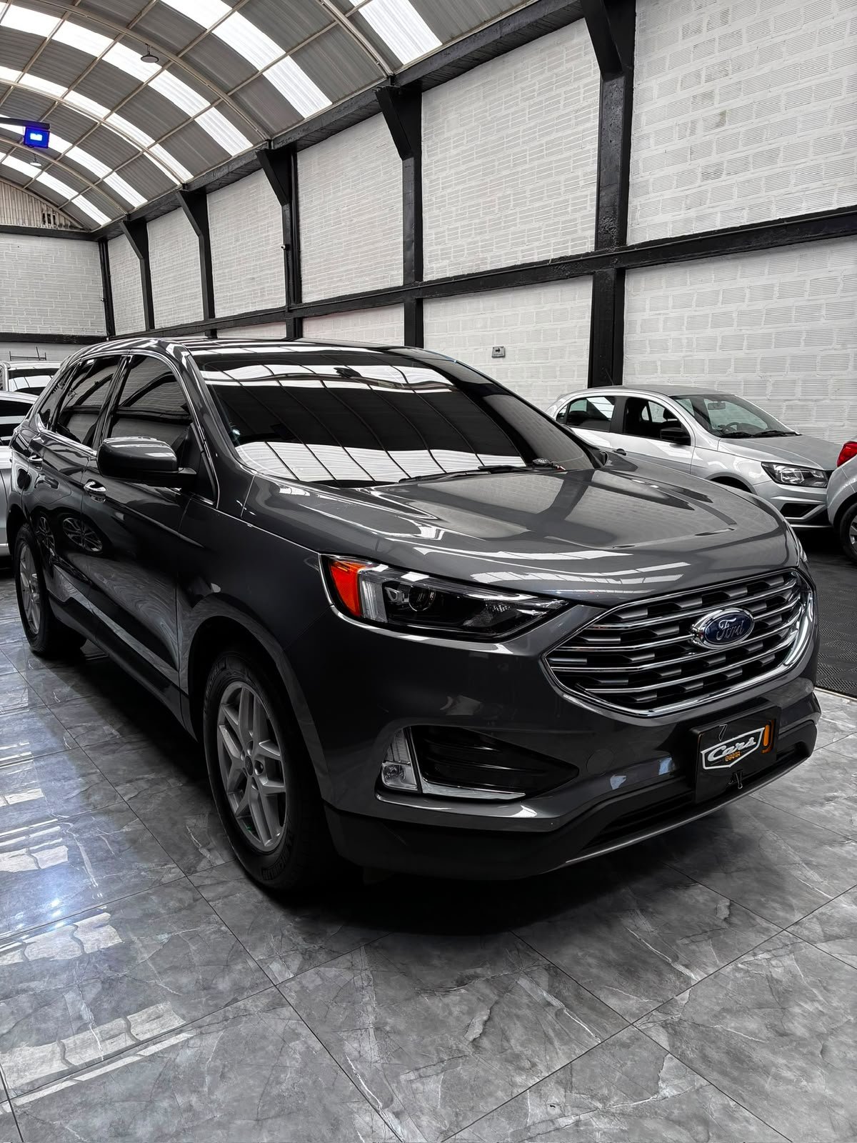 FORD EDGE SEL 2022