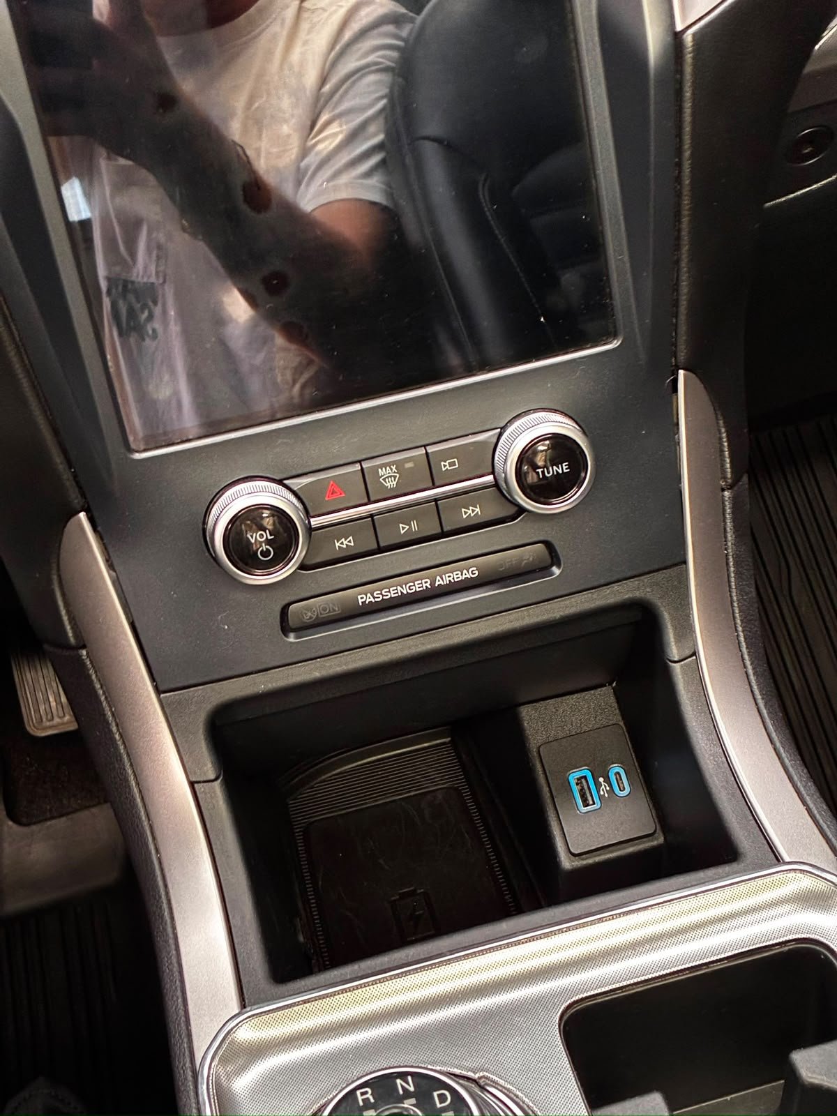 FORD EDGE SEL 2022