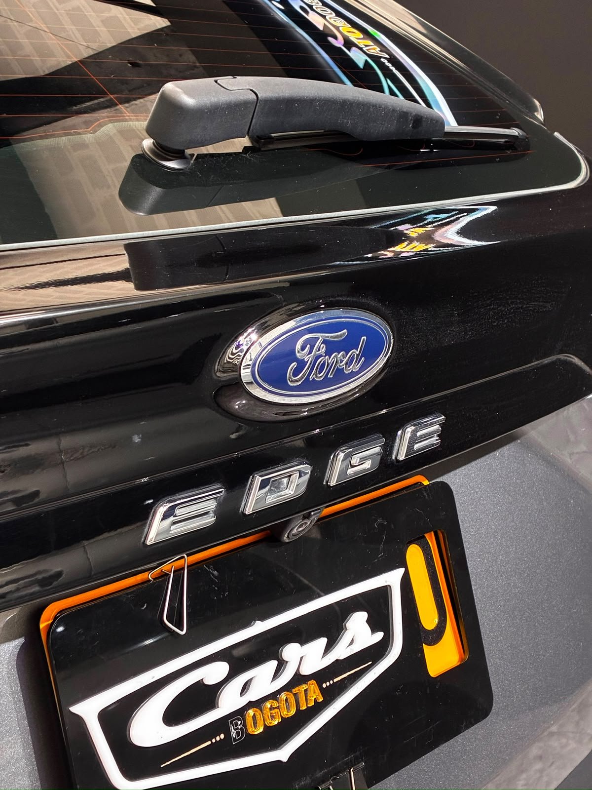 FORD EDGE SEL 2022