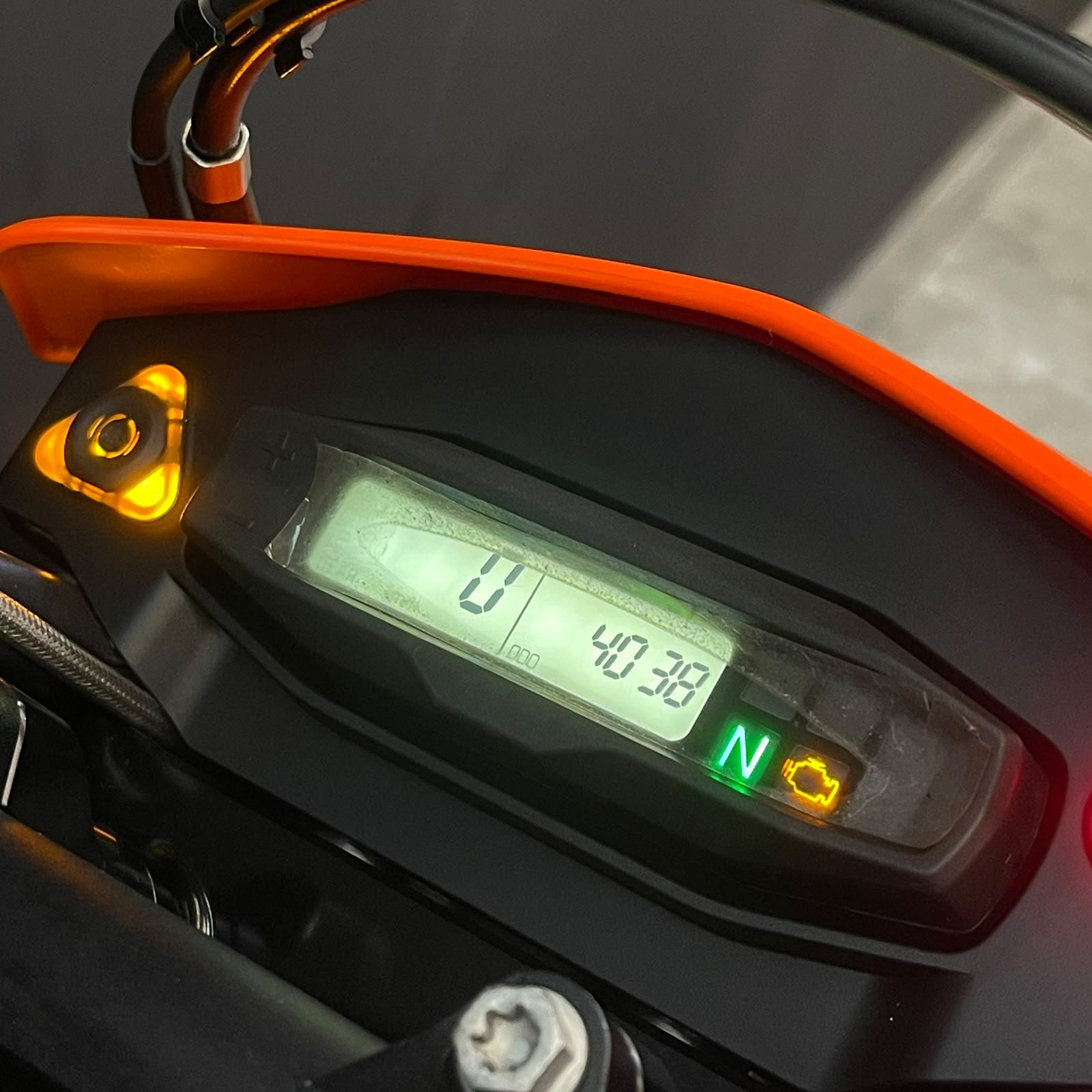 MAZDA KTM 690 SMC R 2023