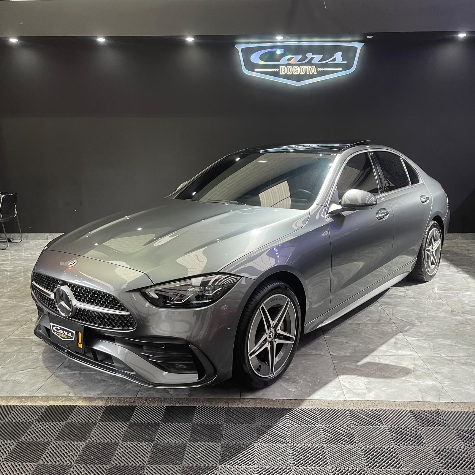 MERCEDES-BENZ C 200 2025