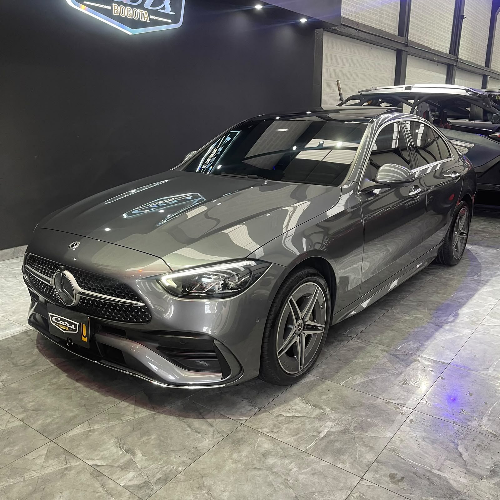 MERCEDES-BENZ C 200 2025