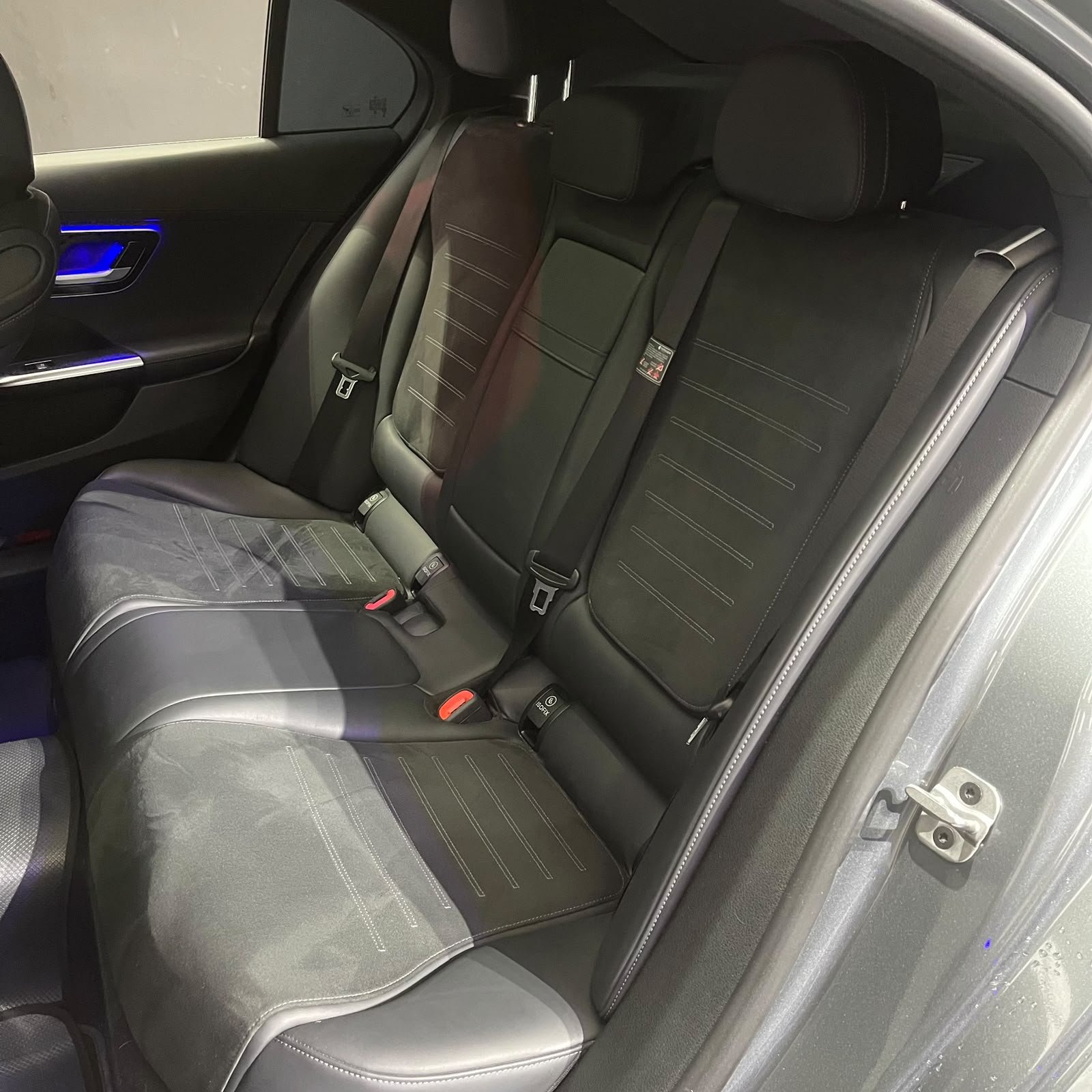 MERCEDES-BENZ C 200 2025
