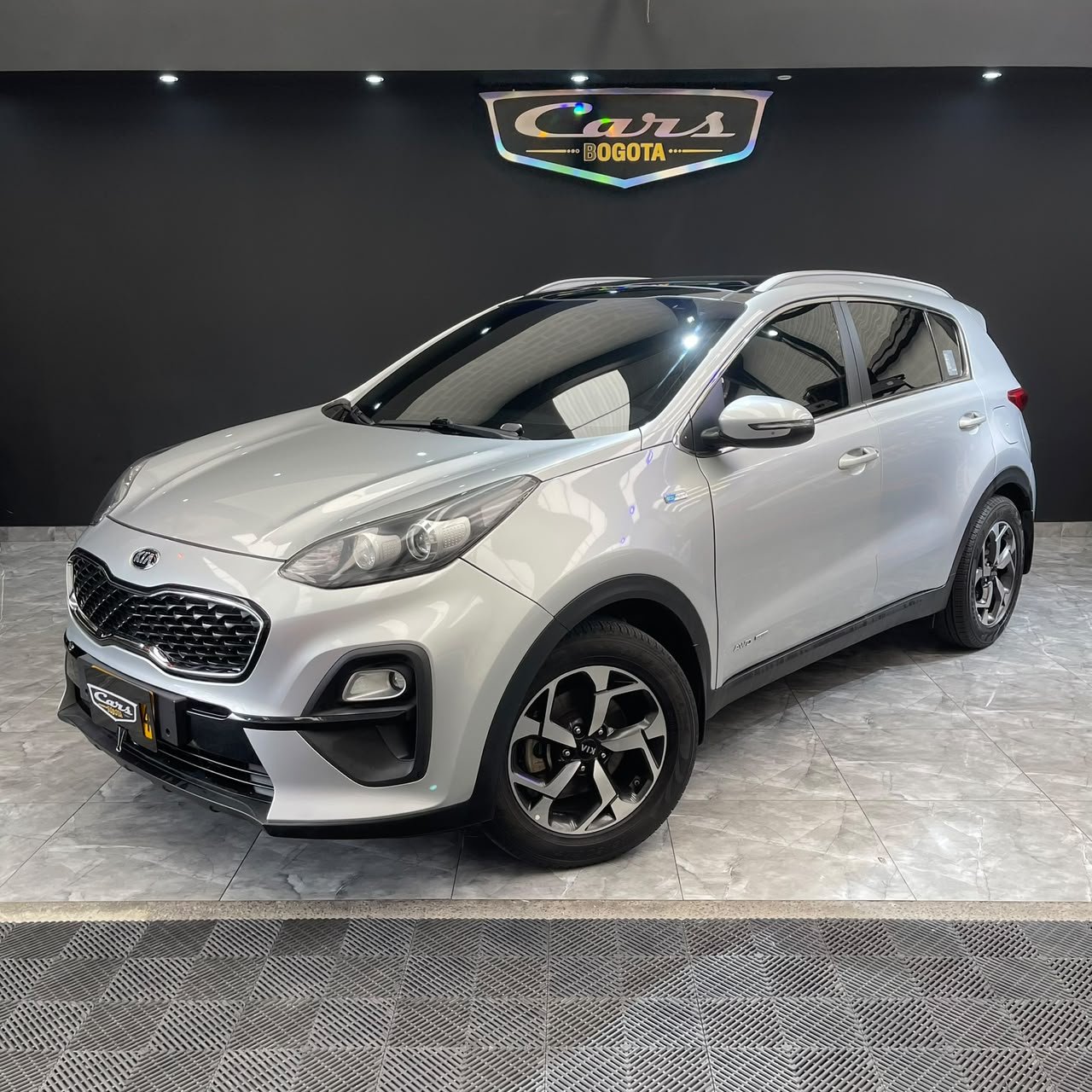 KIA SPORTAGE VIBRANT DIÉSEL HÍBRIDA 4X4 2021