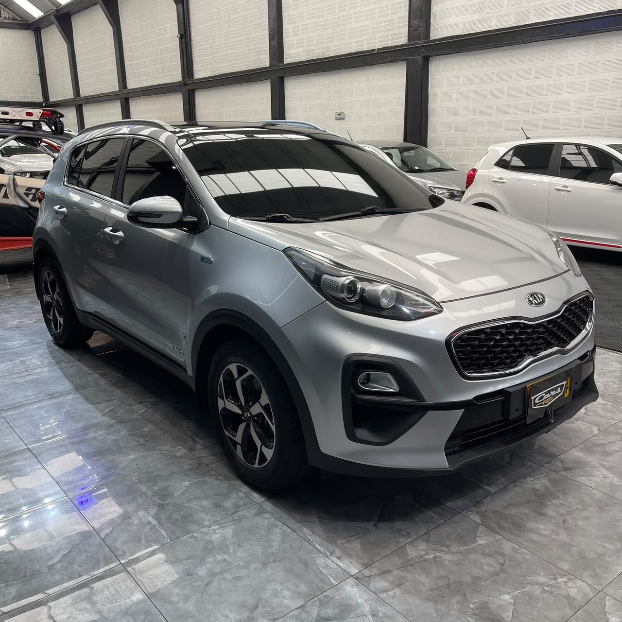 KIA SPORTAGE VIBRANT DIÉSEL HÍBRIDA 4X4 2021