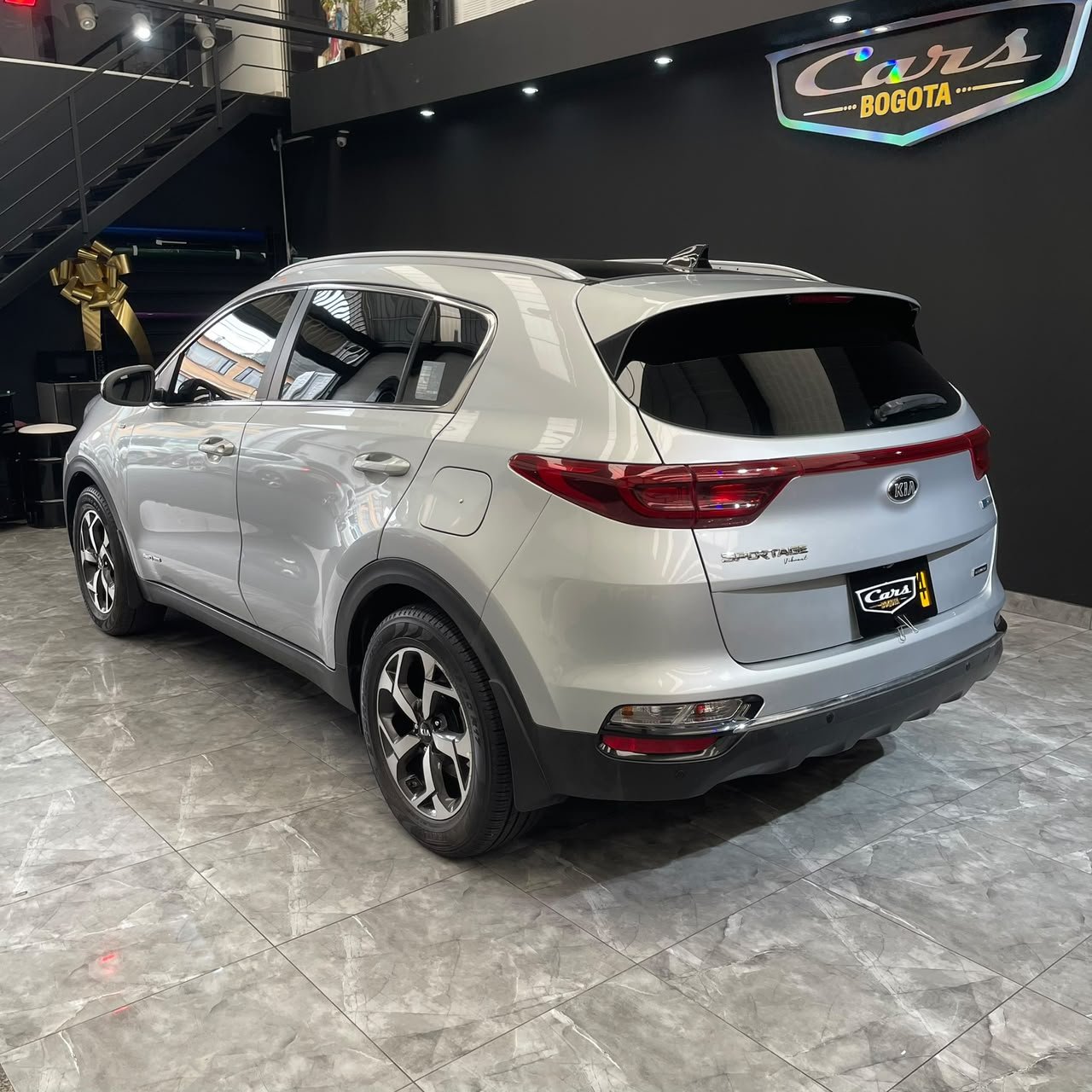 KIA SPORTAGE VIBRANT DIÉSEL HÍBRIDA 4X4 2021