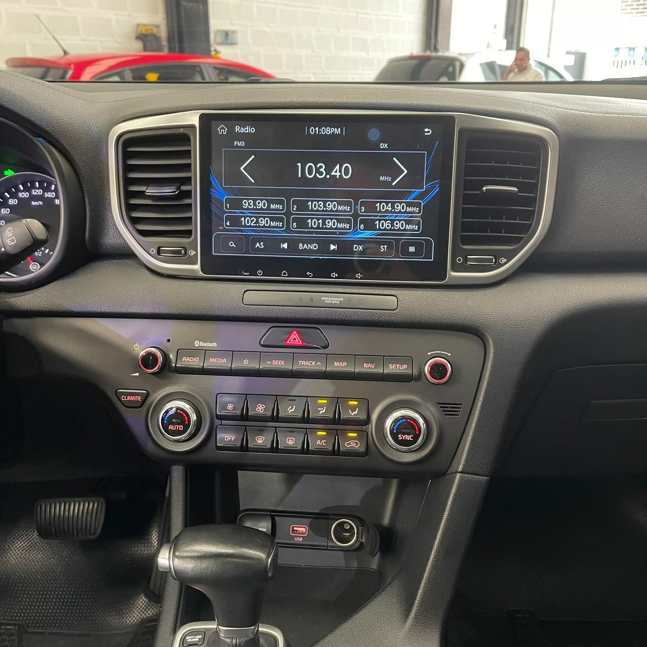KIA SPORTAGE VIBRANT DIÉSEL HÍBRIDA 4X4 2021