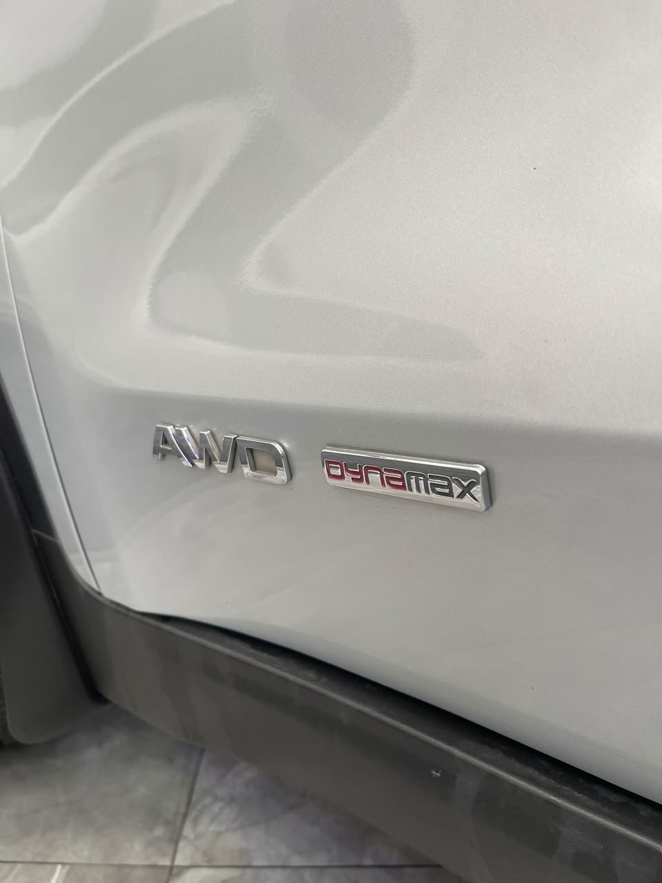 KIA SPORTAGE VIBRANT DIÉSEL HÍBRIDA 4X4 2021